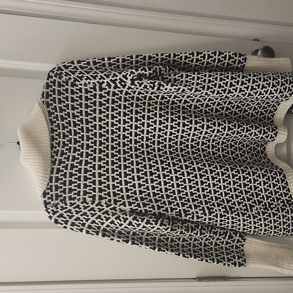 Ellen Tracy cardigan - Picture 5 of 5